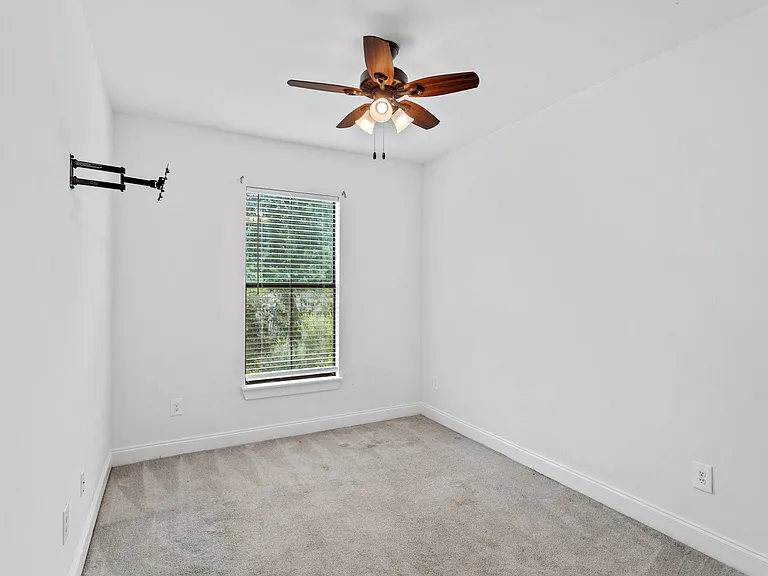 3535 Knight Ln #14 — Photo 6
