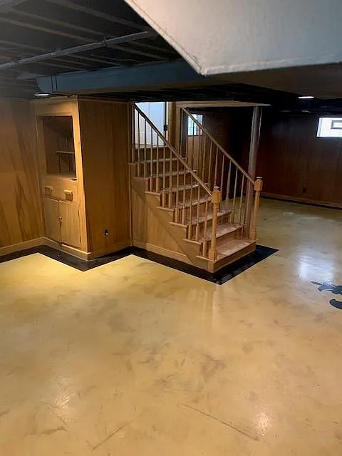 3 bed, 2.5 bath, 1720 sqft, $2,350 — Photo 2