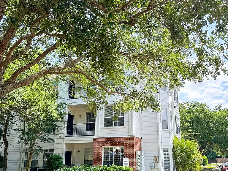 The Preserve Apartments — Photo 30