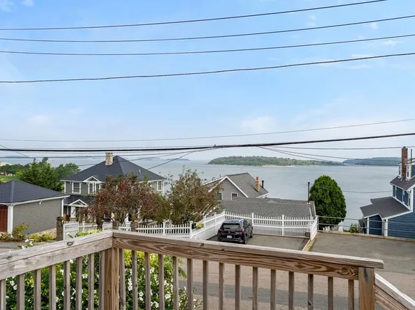 118 Sea Ave, Quincy, MA 02169