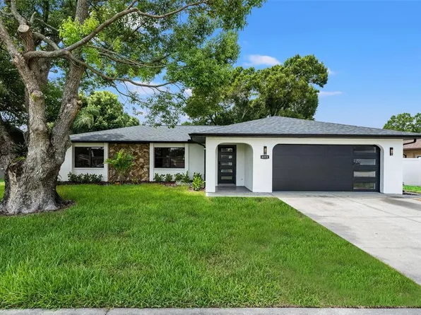 6111 18TH STREET, ZEPHYRHILLS, FL 33542