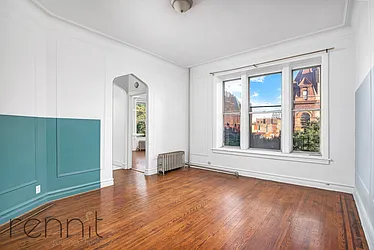 Rented by Rennit Inc.