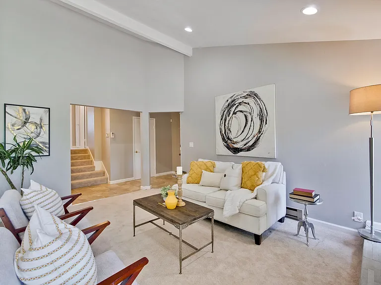 2258 Almaden Rd #B — Photo 3
