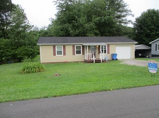 307 Redwood St, Glasgow, KY 42141