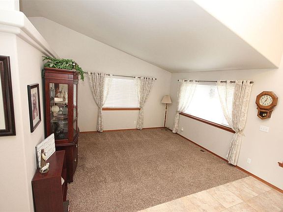 3rd image of 8527 W 6th Ave