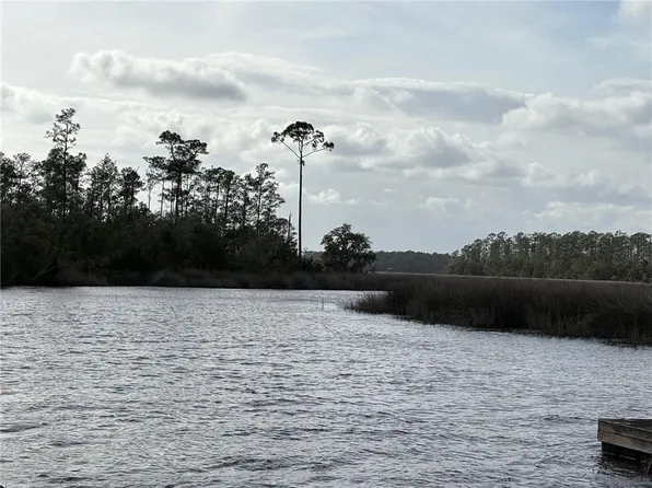 103 La Vento Ln, Waverly, GA 31565