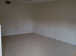 1100 Pineland Ave APT 2C, Hinesville, GA 31313