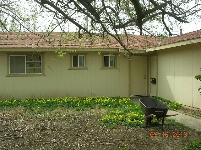265 Sequoia Way photo 1