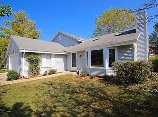 8011 Halverson Rd, Waterford, WI 53185