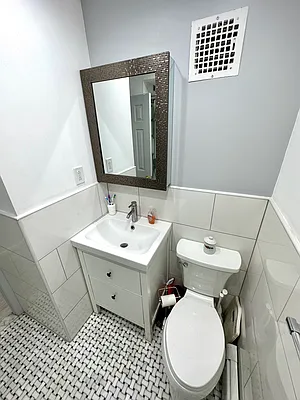 Rented by LRGNY Group, Inc. | media 24