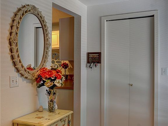 5th image of 101 Highland Greens Dr #4
