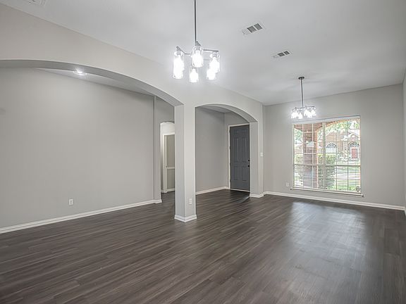 4th image of 9858 Bradford Grove Dr