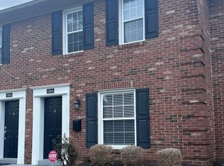 1364 Westlynne Way, Louisville, KY