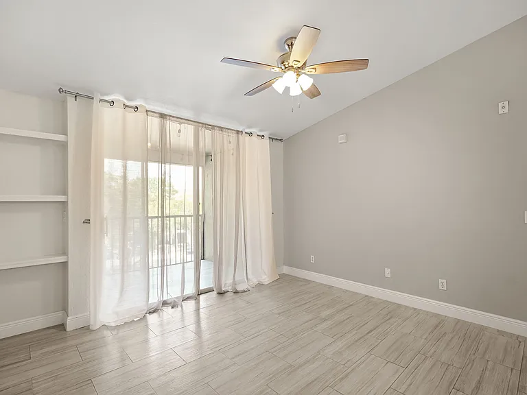 7511 Seurat St #10302 — Photo 9