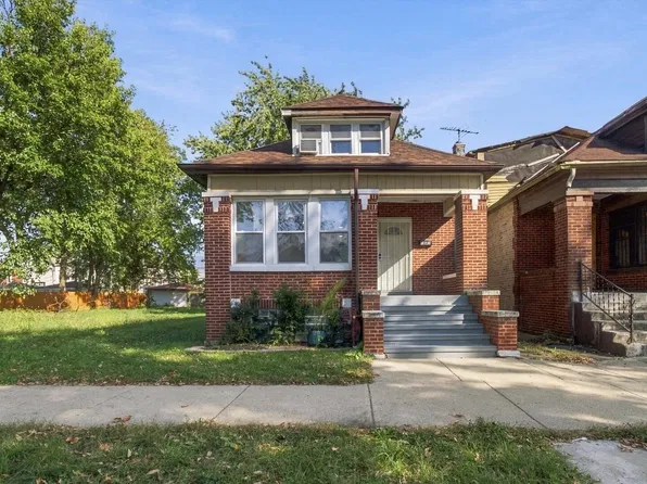 8041 S Escanaba Ave, Chicago, IL 60617