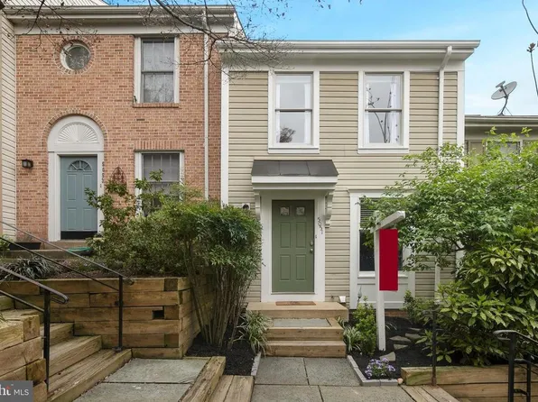 5051 9th St S, Arlington, VA 22204
