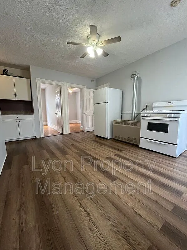 Building Photo - 276 Hunt St #2F