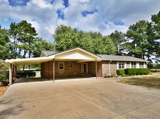 468407 Highway 100 Hwy W, Stilwell, OK 74960