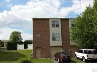 112 Boro Vu Dr, Northampton, PA 18067