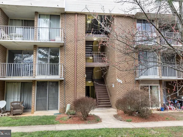 10239 Prince Pl #26-102, Upper Marlboro, MD 20774