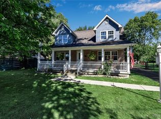 2413 Niagara Rd, Niagara Falls, NY 14304