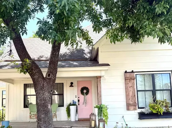 608 N Belknap St, Stephenville, TX 76401