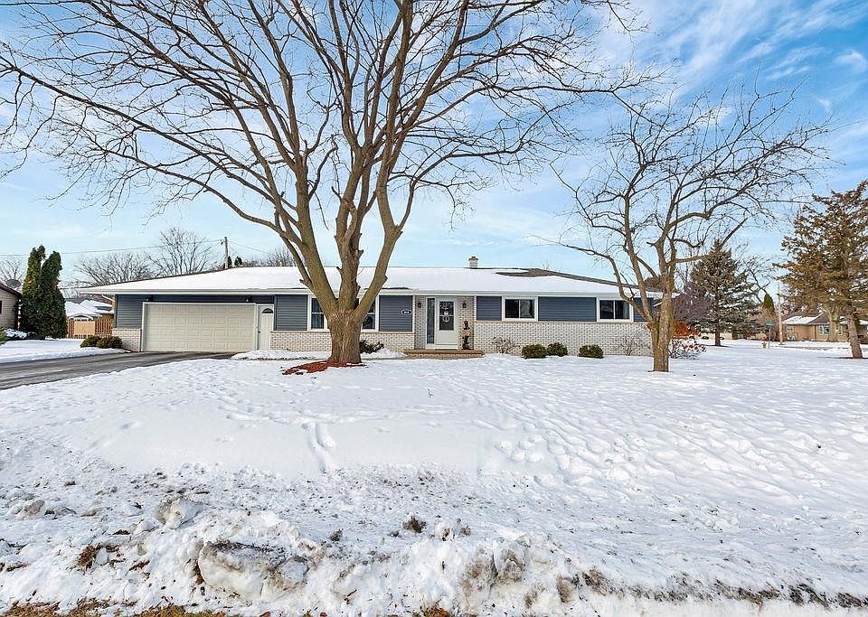 1414 Sunset Lane Menasha