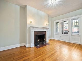 6 Claflin Rd APT 3, Brookline, MA 02445