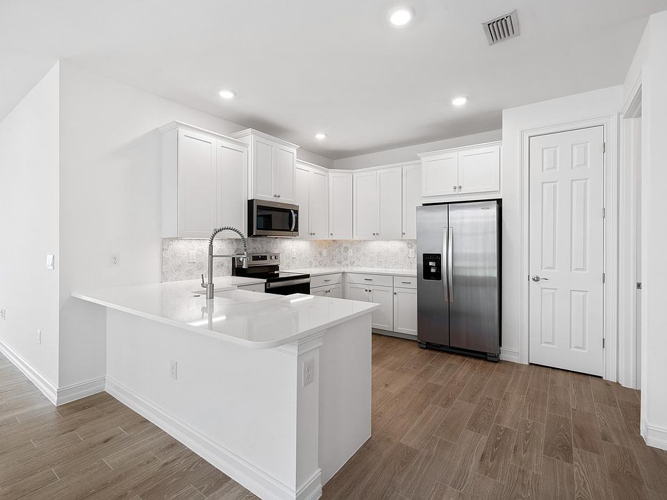 1st image of 1088 Tranquil Brook Dr