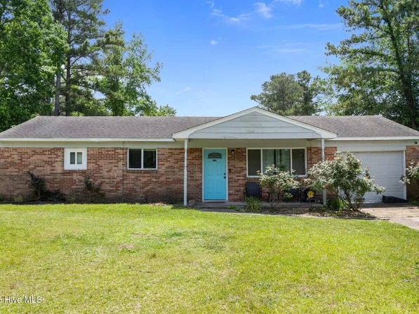 101 N Glen Court, Jacksonville, NC 28540