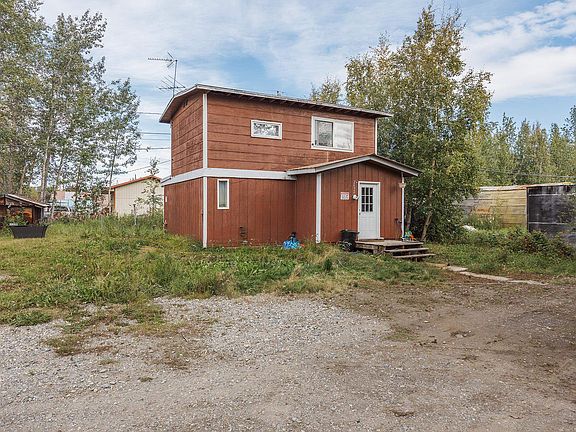 5th image of 2432 Burtis Ave
