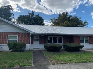 467 N Kentucky Ave, Umatilla, FL 32784