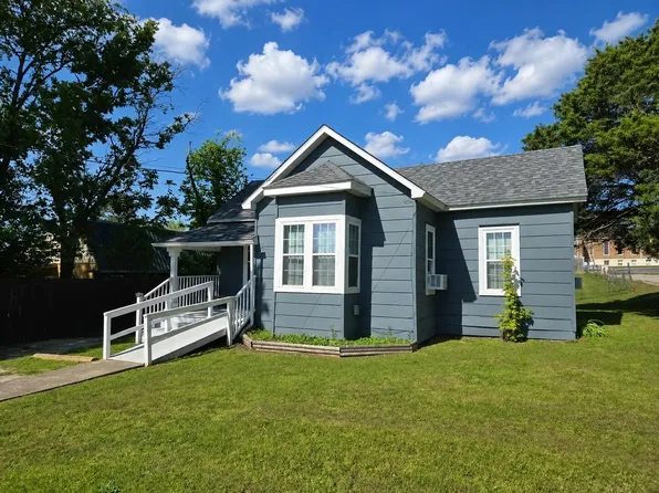 525 Pine Street, Cabool, MO 65689