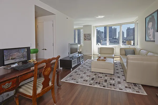 Sold by Avenue NYC Realty, Inc. | media 2