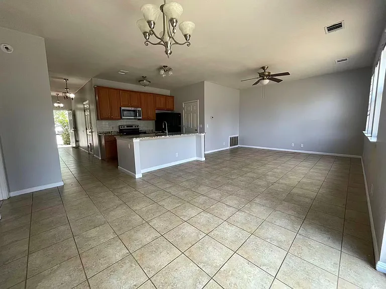 11603 Marshall St — Photo 15