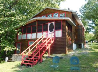 8210 Hickory Tree Ln, Rogers, AR 72756