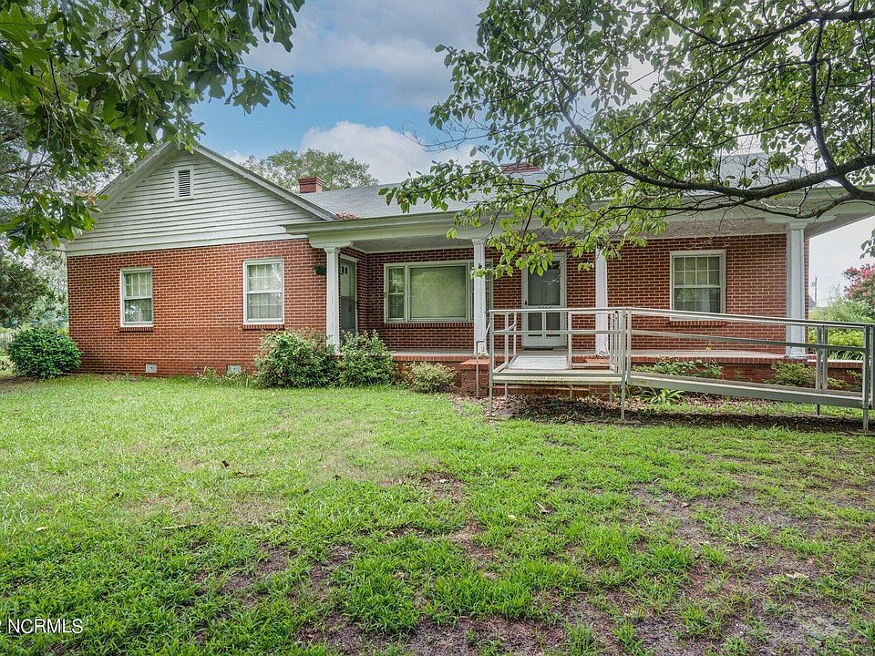 7026 Church St, Stantonsburg, NC 27883 Zillow