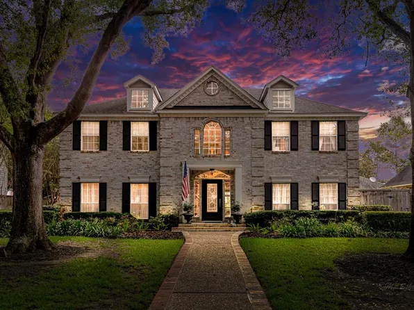 1315 Emerald Green Lane, Houston, TX 77094