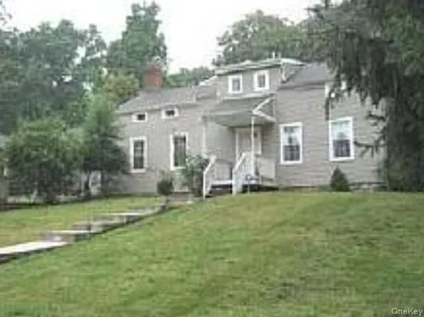 97 Smith Hill Road, Monsey, NY 10952