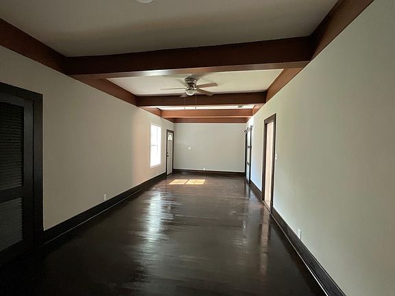 5th image of 741 Arnold Ave