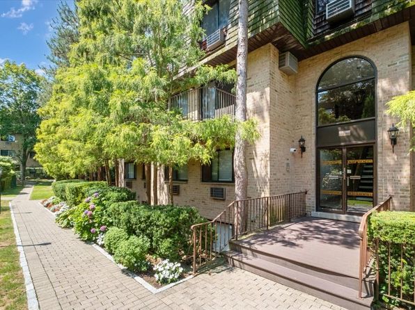 500 Central Park Ave APT 224