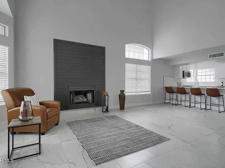 7413 Le Conte Dr — Photo 9