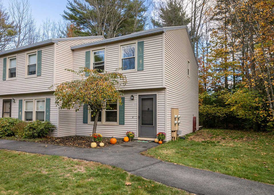 1st image of 9 Oak Dale Dr #9