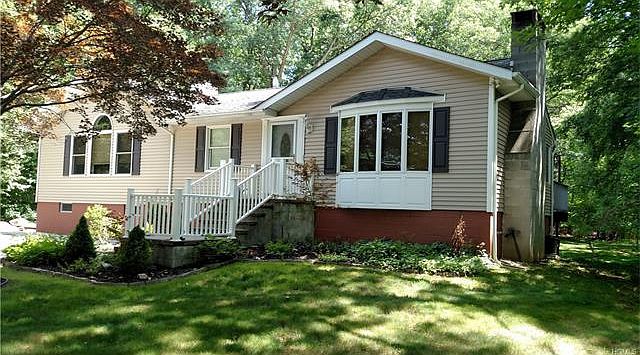 1st image of 11 Laurie Ct