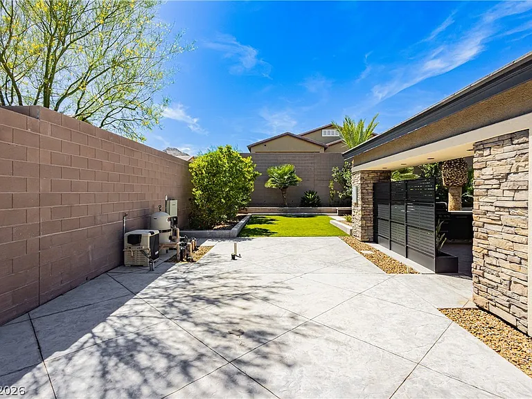 5757 Ireland Ridge Ct — Photo 34