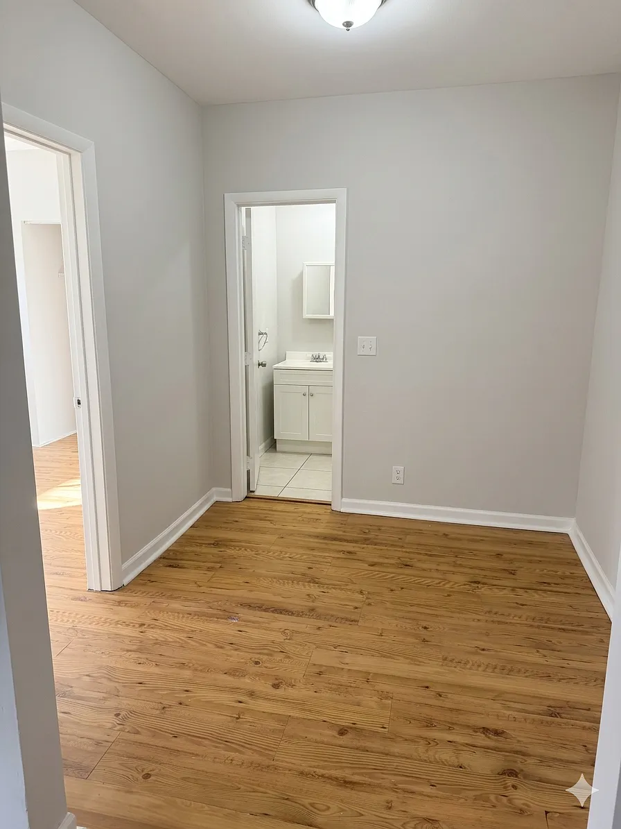 Building Photo - 576 NE 63rd St #8