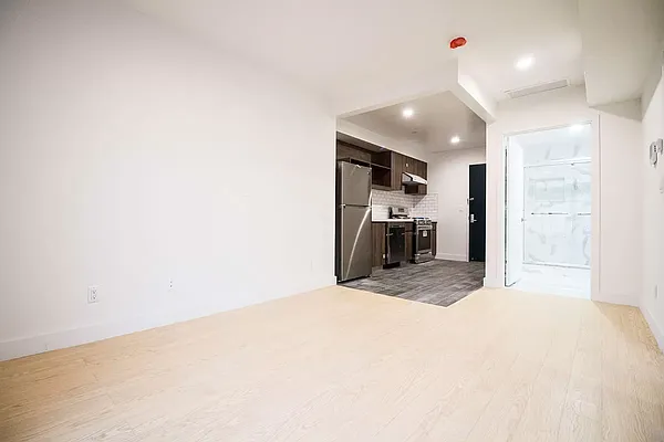 Rented by Oxford Property Group | media 20