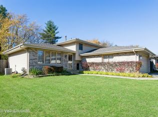 809 Pine Needle Ln, Joliet, IL 60432