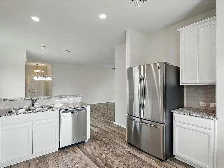 139 Madrono Dr — Photo 12