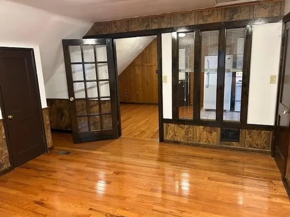 9701 Niagara Falls Blvd, Niagara Falls, NY